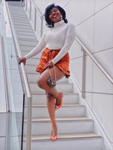 Load image into Gallery viewer, TOO TOO CUTE SATIN RUFFLE SHORTS
